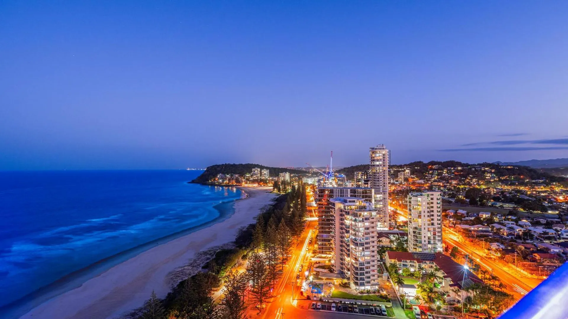 Aparthotel Burleigh Esplanade Apartments Gold Coast